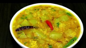 Recipe aromatic bottle gourd curry on a holiday