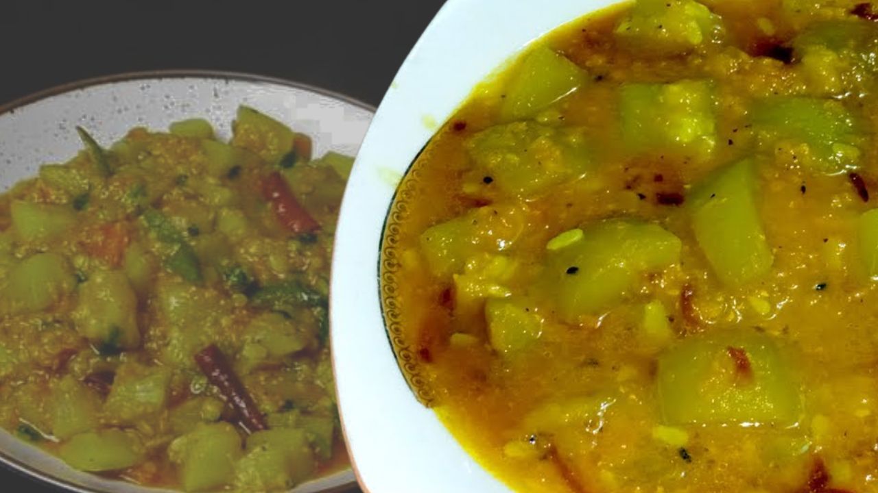 Recipe aromatic bottle gourd curry on a holiday