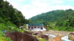 Travel this mountain village during the puja holidays