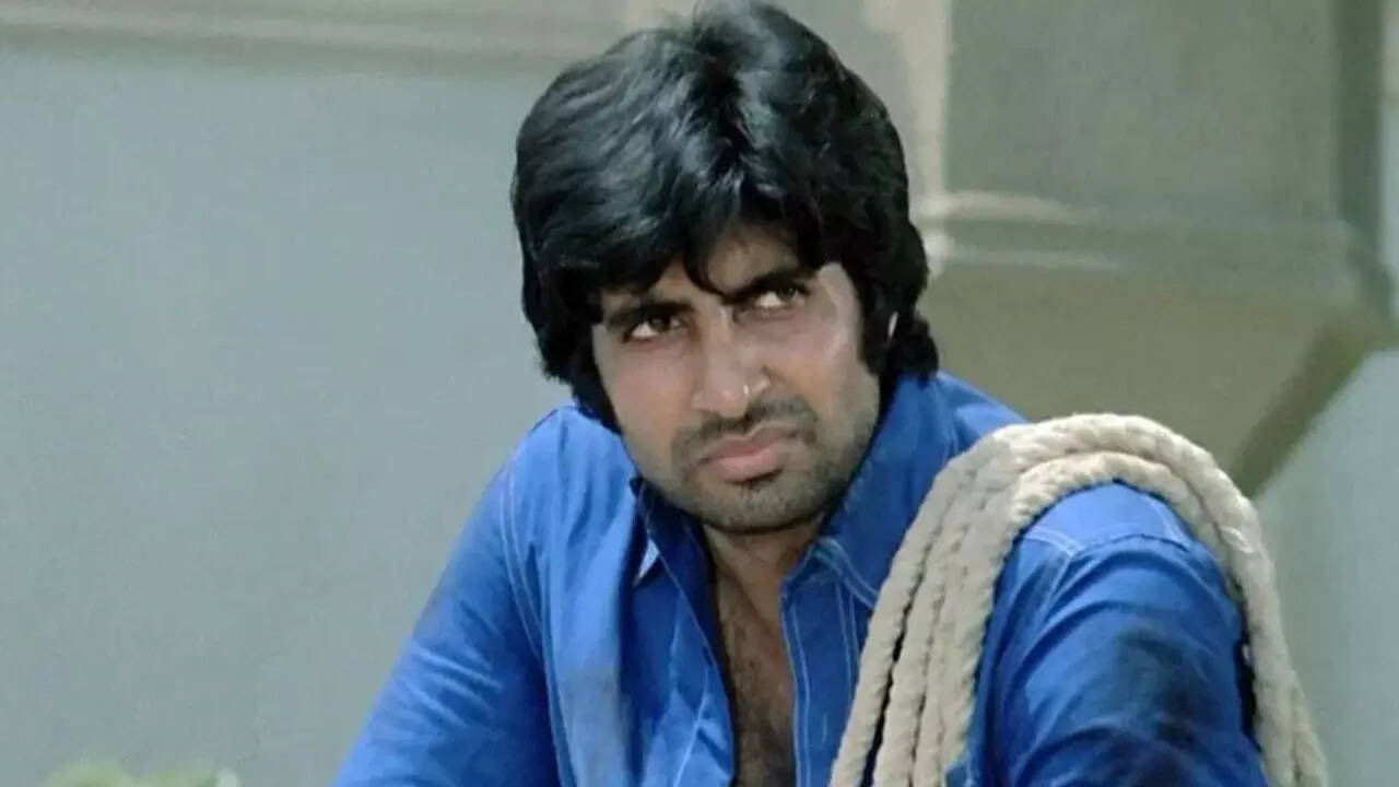 Amitabh Bachchan was admitted to hospital for this actor 