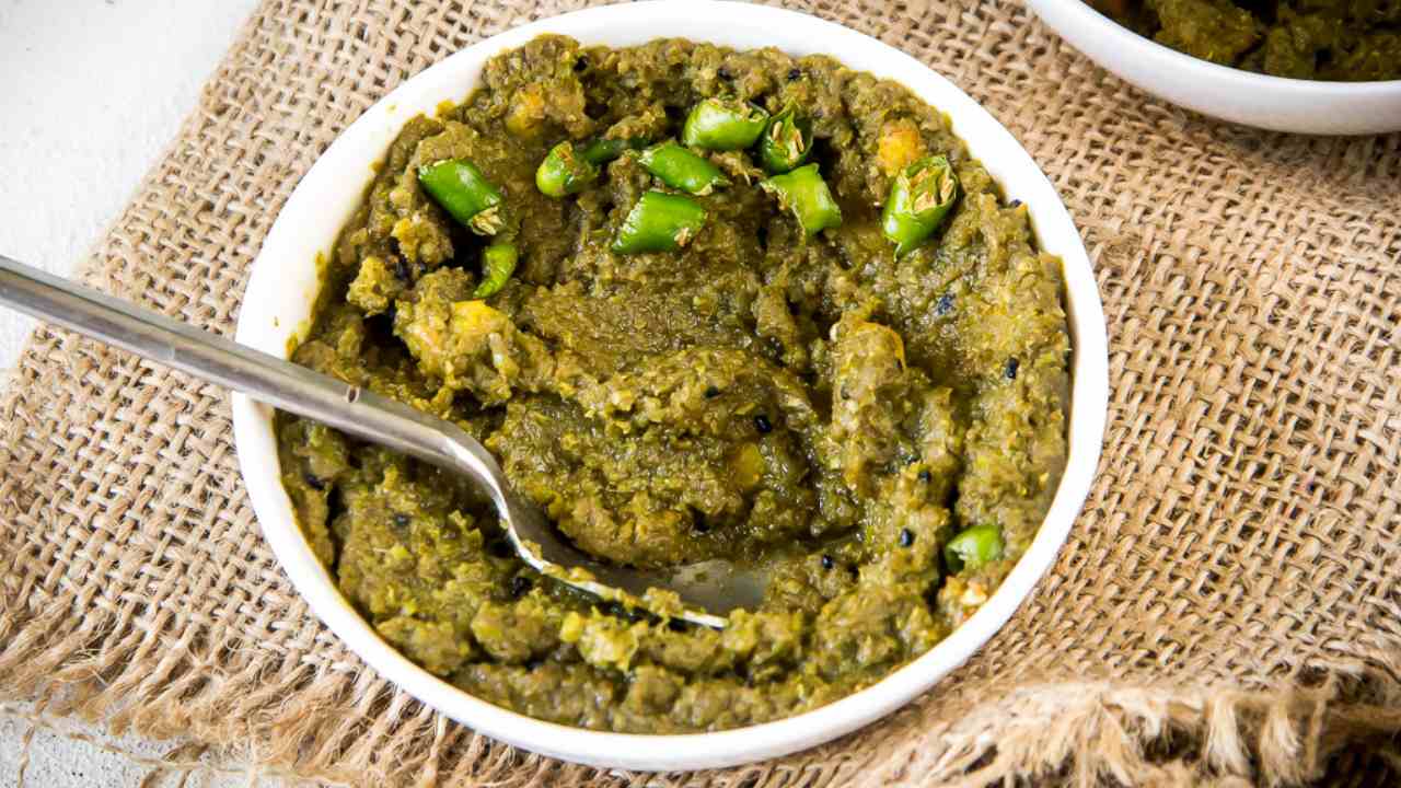 Recipe of peas peel mashed in winter