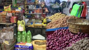 Kolkata Market Price Onion and Oil Prices Remain High