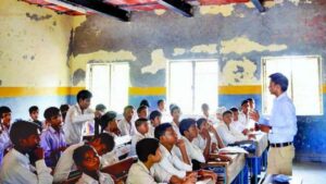 Teachers Accused of Selling Insurance