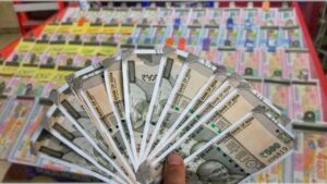 Know how much you will get if you win 1 crore in lottery