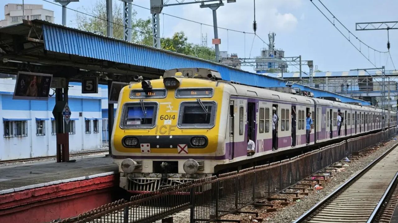 Major changes in local train timings in Sealdah Division