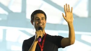 Is YouTuber Dhruv Rathee set to join politics?