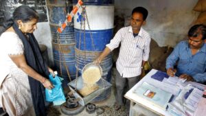 How to complaint about Ration Card through WhatsApp and Mera Ration App