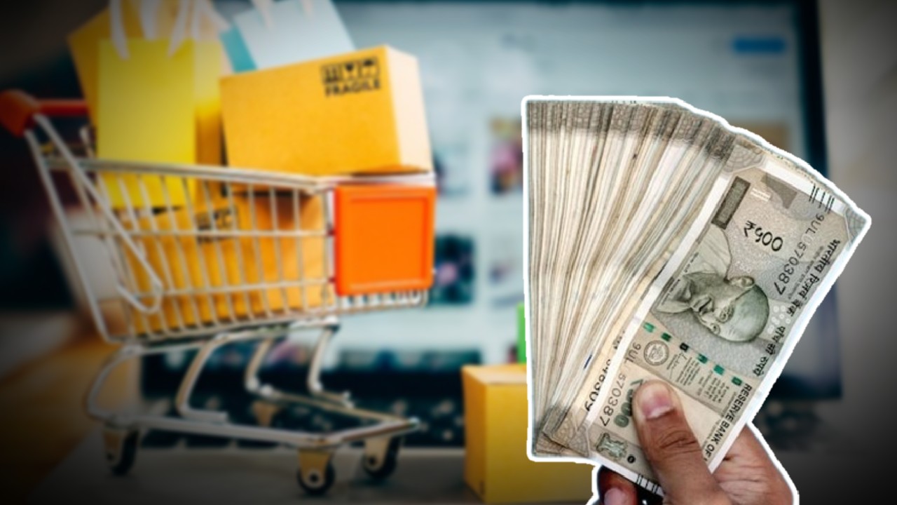 Online shopping records sales of 24,000 crore taka in 48 hours as Navratri begins.