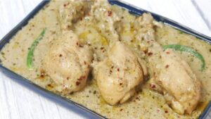 Recipe make delicious Dahi Chicken using just a few ingredients