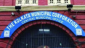 KMC raids Dharmatala restaurant over stale food