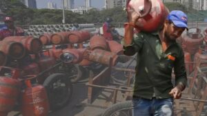 LPG Cylinder concerns over gas prices ahead of the pujas