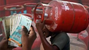 LPG Cylinder what was the price of cooking gas on Dashami