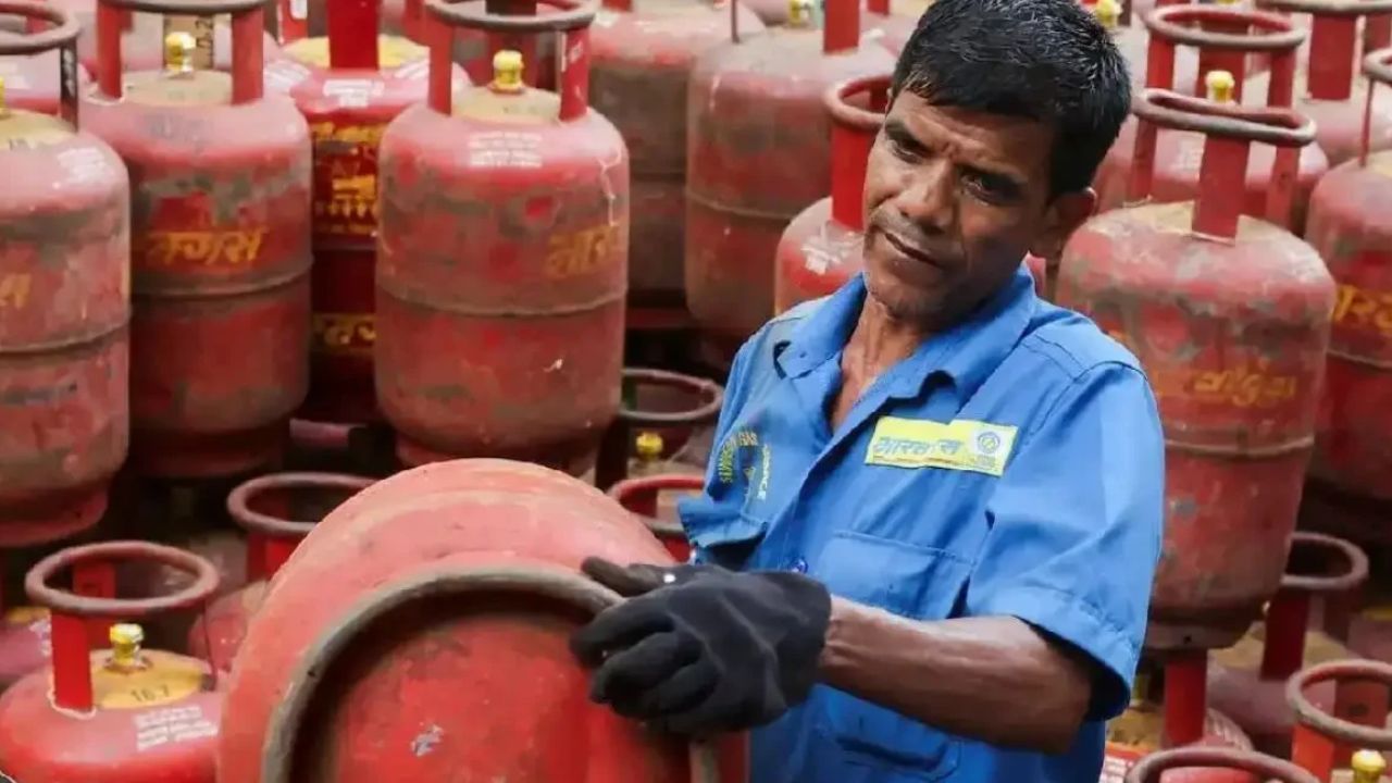 LPG Cylinder cooking gas prices hiked here's the rate in Kolkata