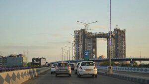 Kolkata Bypass is changing now, a touch of yellow and black