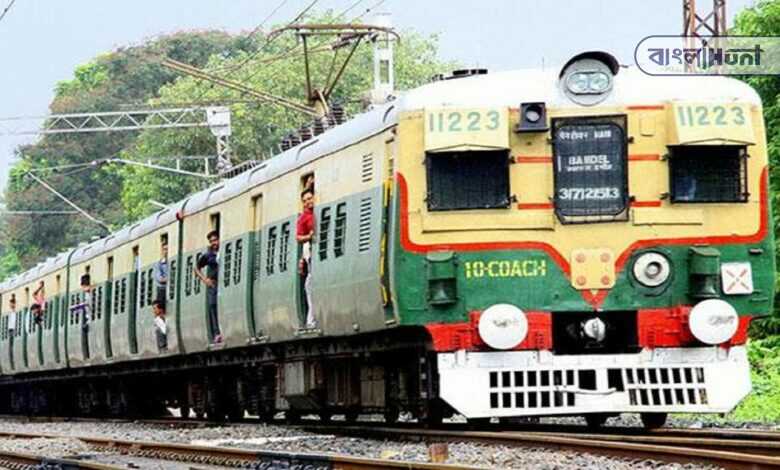 railway authorities are ready for driving local train, waiting for mamata banerjee's instructions