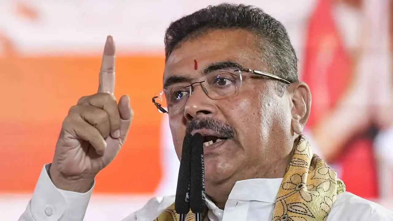 জোড়া এনকাউন্টারে উত্তাল বাংলা, পুলিশের পাশে মুখ্যমন্ত্রী—তদন্ত ও জবাবদিহি নিয়ে বাড়ছে প্রশ্ন